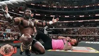 OMG 🤯 Oba Femi Returns on RAW, Attacks CM Punk!