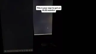 IPS Monitor 🤡  Vs Oled Monitor 💀  #pc #gamer #gaming #ips #shorts