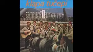 Klapa Tučepi - Mani mi se s jarbola klabukon