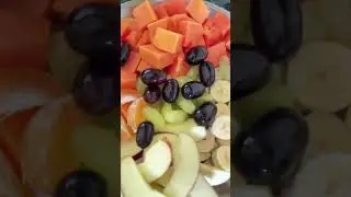 Monday detox day.. let&rsquo;s start with fresh fruits ..#healtylifestyle #motivation #tryit #detox