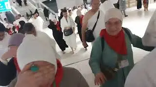 النظرة الأولى للكعبة الشريفة و بدء الطواف
