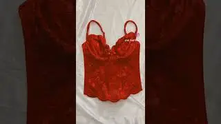 Victoria's Secret gold label corset top from the 80s 😨❤️❤️