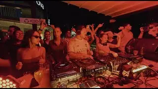 B2B with Jamal at Gloria Jean’s Cyprus | Delfin x The Gang