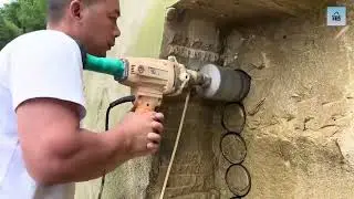 He Spent 2 Years Carving a House Inside a Rock
