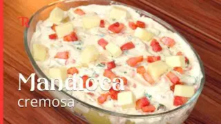 Mandioca cremosa com bacon ao forno. O acompanhamento perfeito para o seu churrasco.