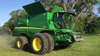 2012 John Deere S 680 Combine 13.5 L Diesel Engine 473 Hp Pro Drive With Harvest Smart Command Touc