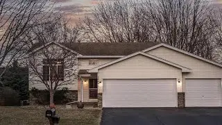 14401 Quicksilver Street NW, Ramsey, MN Presented by Ronald 