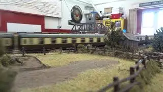 B.M.Rly.S: The BACHMANN is, No.92220 'Evening Star', was running on OO Gauge Layout. (V6)