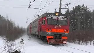 ЭТ2МЛ-066 сообщением Богданович &mdash; Алапаевск с приветливой бригадой