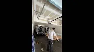 2016 Metris van build time lapse