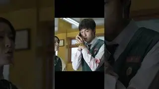 ПОЛИЦИЯ НЕ ПОВЕРИЛА, ЧТО НА ШКОЛУ НАПАЛИ ЗОМБИ 😱 #дорама #dorama
