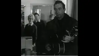 Liisa pien  ~ Tapio Rautavaara   (YLE Live 1966) 🎵👩🎵