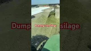 Dumping corn silage #farmtech #farmequipment #farming #silage #farmmachinery #agriculture