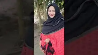 সরিষা ফুলের কাছে গিয়ে অনেক মজা করলাম। 