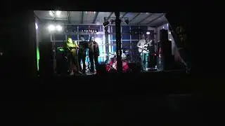 SMILE 35 Jahre Harley Club South-Highlands Reisbach 2023 Kickstart my Heart - M&ouml;tley Cr&uuml;e