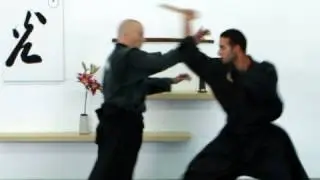 ‪Korai no kata 1st henka, Overhead knife disarm, Ninjutsu - Muto dori for Akban wiki‬