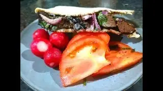 Mediterranean - 2 euros shawarma sandwich - Budget friendly shawarma with pork liver