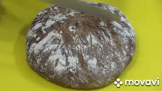 Bread made from rye and wheat flour.