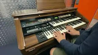 Roland Atelier AT-50 Organ (1994) | Various hymns, other music