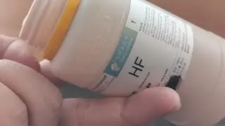55% hydrofluoric acid poured on hands for demonstration