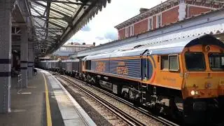 (HD) 66730 TnT 66715 pass Tunbridge Wells working  4Y19 - 25/8/18