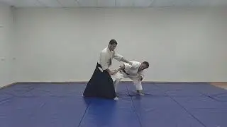 Aikido Basic Techniques: Kosa dori - Sankyo