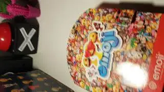 Aldi emoji stikeez