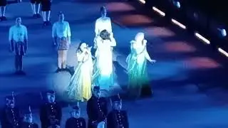 Royal Edinburgh Military Tattoo 2022: The Highland Divas Blackbird finale
