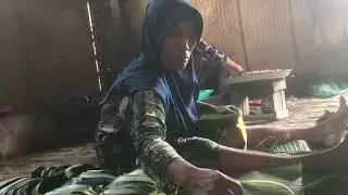 Rewang Gotong Royong Warga Desa // Bikin Takir Persiapan Telonan