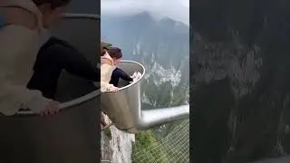 Cliff Slide With Extreme Descent