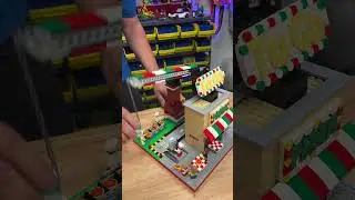 LEGO Pizza Trebuchet