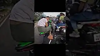 ZX6r cute girl reaction on traffic 😱🥹 ZX6r hyper ride 👿🥶 #shorts #zx6r #hyperride #cutegirlreaction