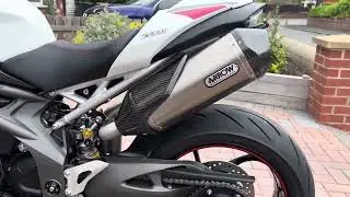 2020 Triumph Speed Triple 1050 RS - start up