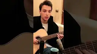 Северный ветер на гитаре поет Акстар #shorts #short #dance #youtube #cover #song #comedy #funny
