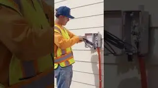 Bringing Lightning-Fast Fiber Internet to Your Home | AireBeam's Construction Process!