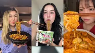 TIKTOK UDON MUKBANG