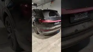 Audi E-tron GE type, activation of matrix lights, dynamic animations of the lights and indicators...