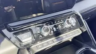 2025 GMC Sierra AT4