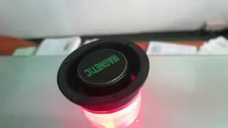 High Brightness LED Solar Beacon Flashing Safety Warning Light With Magnet Base
