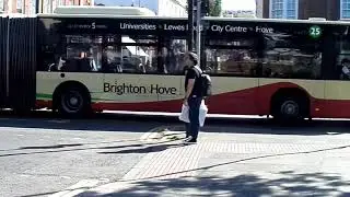MB CitaroG ExGAL MAL116 & GoNorthEast 5345, Brighton&Hove 123 BD57WDK on 25 Terminated at Old Steine