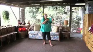 6  Lovely Hula Hands