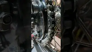 Chain link, master link installation on motorcycle