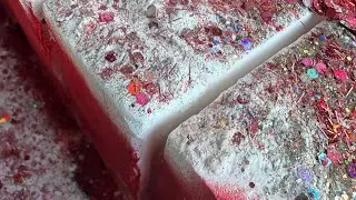 ASMR Peppermint Crush | Fresh Gym Chalk Blocks topped with baby powder/glitter and spray painted