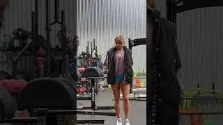 How to pick up #Shorts #YouTubeShorts #GymHumor #FitnessComedy #RelatableSkits #WorkoutLaughs #FYP