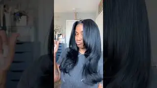 𝐘𝐚𝐤𝐢 𝐒𝐭𝐫𝐚𝐢𝐠𝐡𝐭 is soooo fashion.Have you ever seen it in curls? Watch the video.