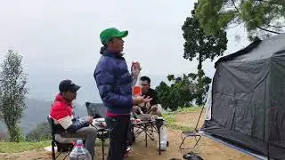 Camping ceria bersama tenda keephike di bukit citamiang