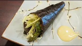 Asparagus Temaki: Japanese Hand Roll (アスパラガス手巻き作り方)