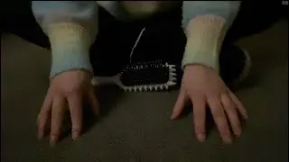 ASMR ~.~ On my Carpet (scratching, brushing, tapping) - Nederlands