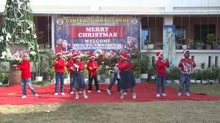 Central Point School Christmas Day Celebration. Kids Performance on Jingle Bells