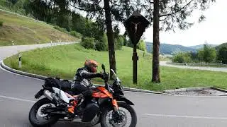 KTM Adventure 790 S with Wings Exhaust.